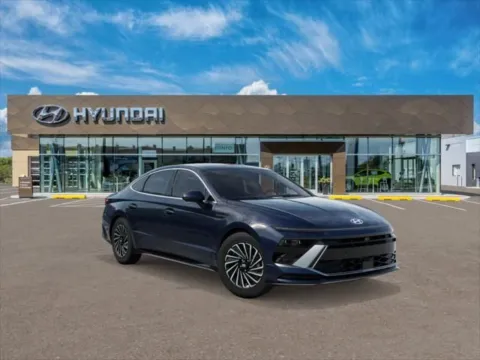 Photos of 2026 Hyundai Sonata Hybrid Limited for sale in Newnan, GA at Southtowne Hyundai of Newnan