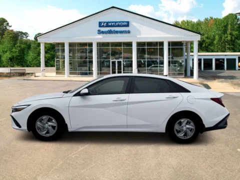 Another view of 2026 Hyundai Elantra SE for sale in Newnan, GA at Southtowne Hyundai of Newnan