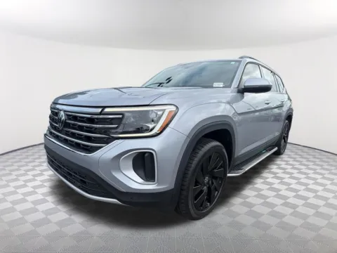 Silver 2024 Volkswagen Atlas 2.0T SE w/Technology for sale in Newnan, GA