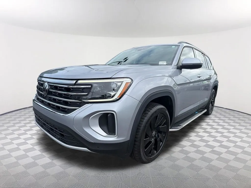 Silver 2024 Volkswagen Atlas 2.0T SE w/Technology for sale in Newnan, GA