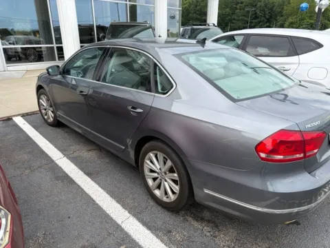More photos of 2013 Volkswagen Passat 2.5 SEL at Southtowne Hyundai of Newnan, GA