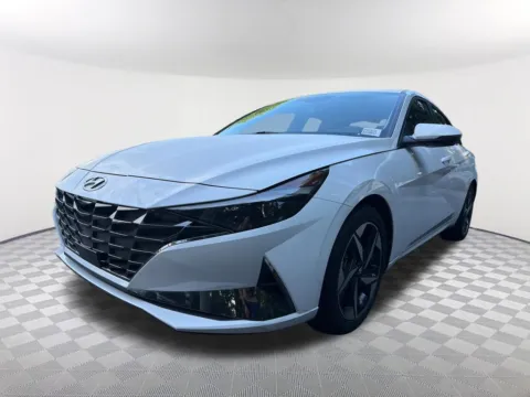 White 2023 Hyundai Elantra Hybrid Limited for sale in Newnan, GA