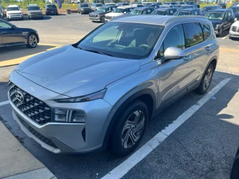 Photos of 2023 Hyundai Santa Fe SEL for sale in Newnan, GA at Southtowne Hyundai of Newnan