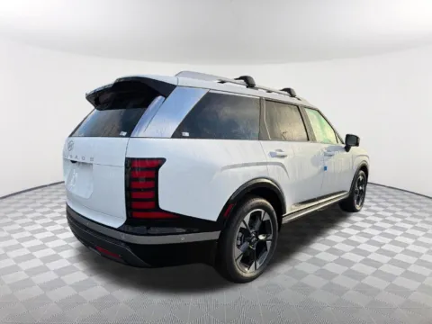More photos of 2027 Hyundai Palisade Hybrid Limited at Southtowne Hyundai of Newnan, GA
