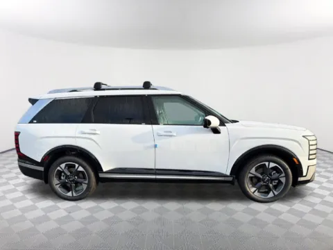 More photos of 2027 Hyundai Palisade Hybrid Limited at Southtowne Hyundai of Newnan, GA