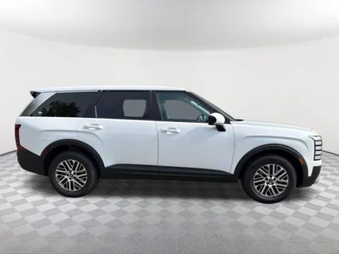 More photos of 2027 Hyundai Palisade SE at Southtowne Hyundai of Newnan, GA