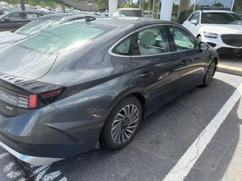 More photos of 2024 Hyundai Sonata Hybrid SEL at Southtowne Hyundai of Newnan, GA