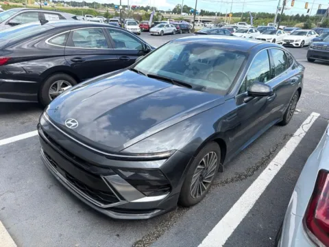 Photos of 2024 Hyundai Sonata Hybrid SEL for sale in Newnan, GA at Southtowne Hyundai of Newnan