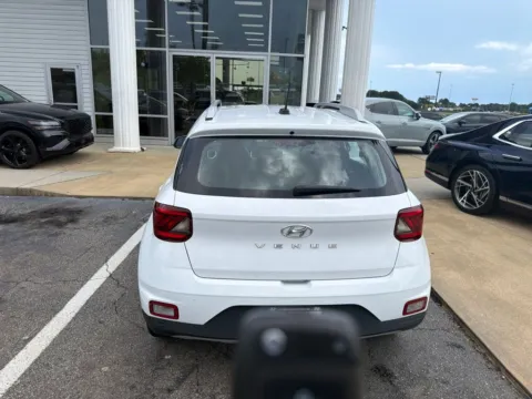 More photos of 2023 Hyundai Venue SEL at Southtowne Hyundai of Newnan, GA