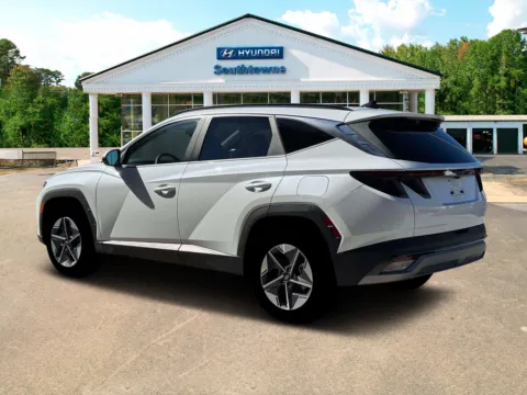 More photos of 2026 Hyundai Tucson Hybrid SEL Convenience at Southtowne Hyundai of Newnan, GA