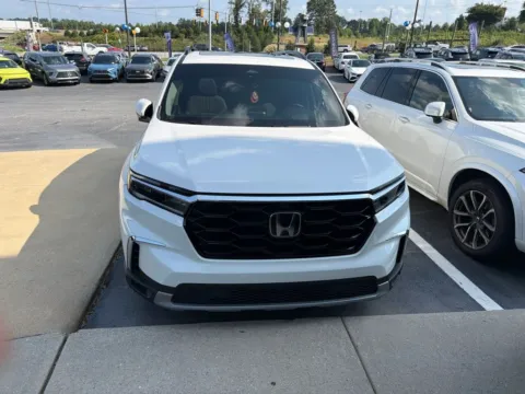 Photos of 2025 Honda Pilot Elite for sale in Newnan, GA at Southtowne Hyundai of Newnan