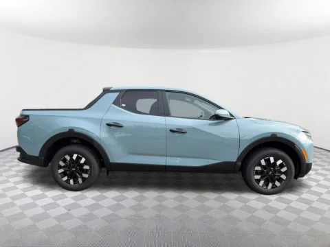 More photos of 2027 Hyundai Santa Cruz SE at Southtowne Hyundai of Newnan, GA