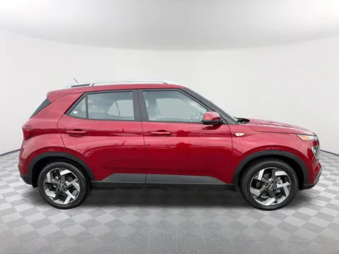 More photos of 2024 Hyundai Venue SEL at Southtowne Hyundai of Newnan, GA