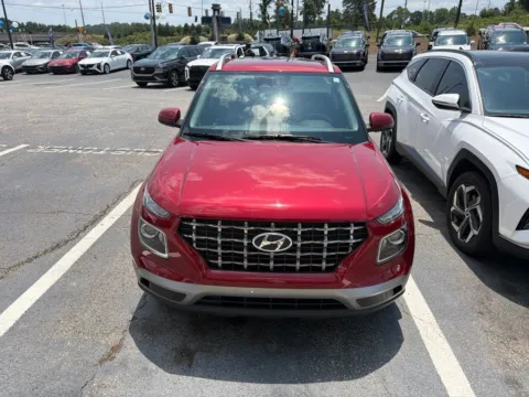 Photos of 2024 Hyundai Venue SEL for sale in Newnan, GA at Southtowne Hyundai of Newnan