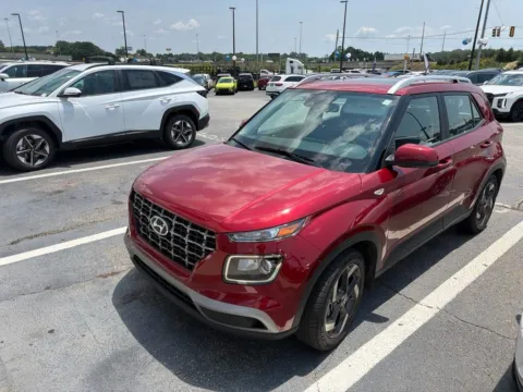 Photos of 2024 Hyundai Venue SEL for sale in Newnan, GA at Southtowne Hyundai of Newnan
