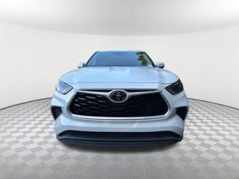Photos of 2022 Toyota Highlander L for sale in Newnan, GA at Southtowne Hyundai of Newnan