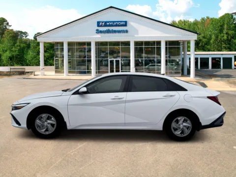 Another view of 2026 Hyundai Elantra SE for sale in Newnan, GA at Southtowne Hyundai of Newnan