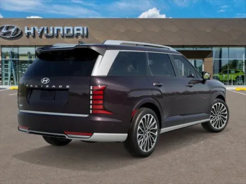 More photos of 2027 Hyundai Palisade Hybrid at Southtowne Hyundai of Newnan, GA