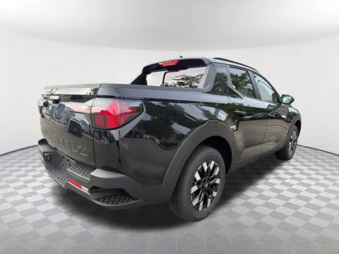 More photos of 2027 Hyundai Santa Cruz SEL at Southtowne Hyundai of Newnan, GA