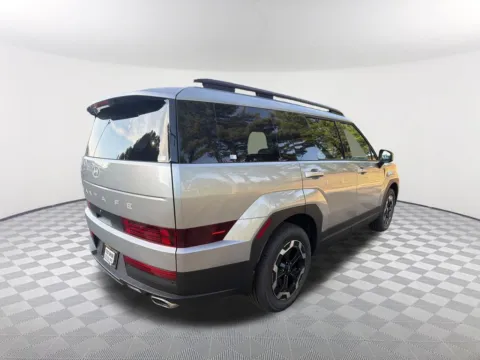 More photos of 2027 Hyundai Santa Fe SEL at Southtowne Hyundai of Newnan, GA
