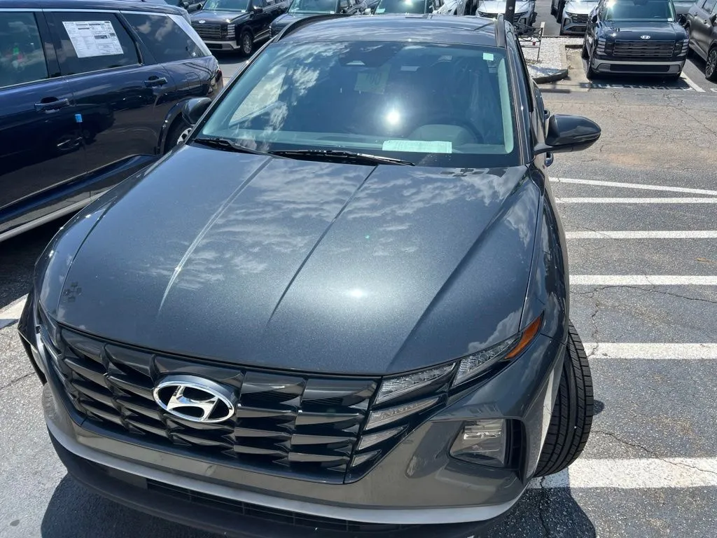 Gray 2022 Hyundai Tucson SEL for sale in Newnan, GA
