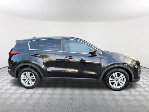 More photos of 2018 Kia Sportage LX at Southtowne Hyundai of Newnan, GA
