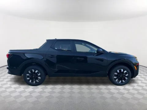 More photos of 2027 Hyundai Santa Cruz SE at Southtowne Hyundai of Newnan, GA
