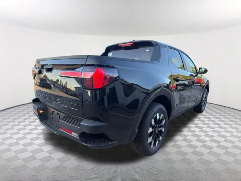 More photos of 2027 Hyundai Santa Cruz SE at Southtowne Hyundai of Newnan, GA