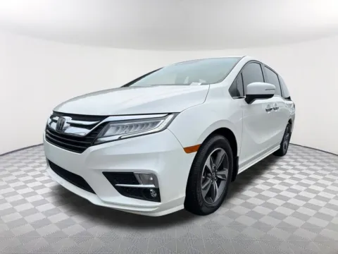White 2019 Honda Odyssey Touring for sale in Newnan, GA