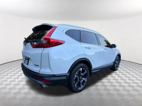 More photos of 2019 Honda CR-V Touring at Southtowne Hyundai of Newnan, GA
