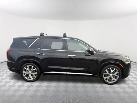 More photos of 2021 Hyundai Palisade Limited at Southtowne Hyundai of Newnan, GA