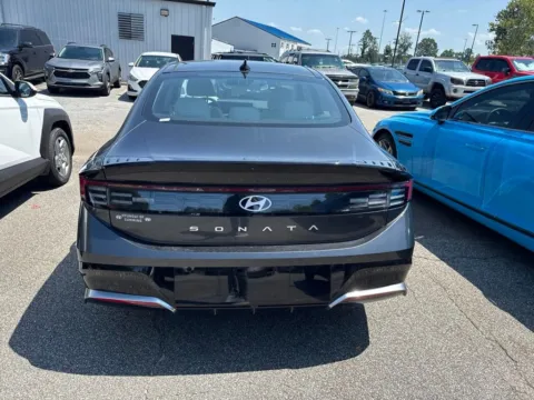 More photos of 2025 Hyundai Sonata SEL Convenience at Southtowne Hyundai of Newnan, GA