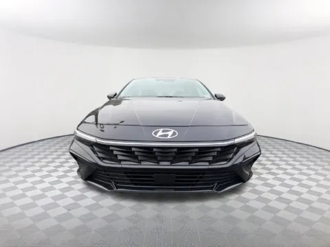 Photos of 2026 Hyundai Elantra Limited for sale in Newnan, GA at Southtowne Hyundai of Newnan