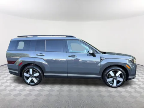 More photos of 2024 Hyundai Santa Fe Limited at Southtowne Hyundai of Newnan, GA