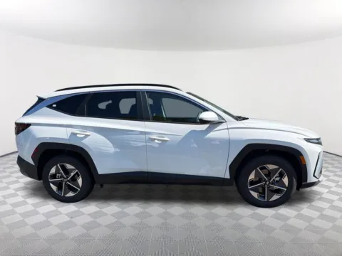 More photos of 2026 Hyundai Tucson SEL at Southtowne Hyundai of Newnan, GA