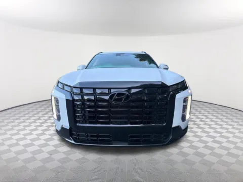 Photos of 2025 Hyundai Palisade Calligraphy Night Edition for sale in Newnan, GA at Southtowne Hyundai of Newnan