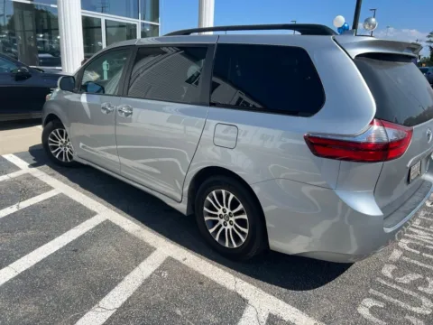 Another view of 2020 Toyota Sienna XLE for sale in Newnan, GA at Southtowne Hyundai of Newnan