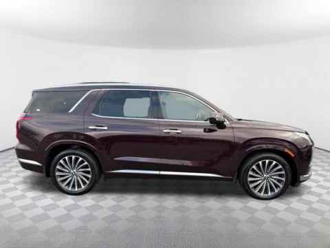 More photos of 2025 Hyundai Palisade Calligraphy at Southtowne Hyundai of Newnan, GA