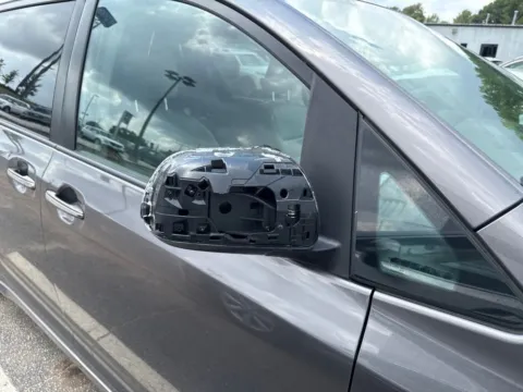 More photos of 2020 Toyota Sienna XLE at Southtowne Hyundai of Newnan, GA