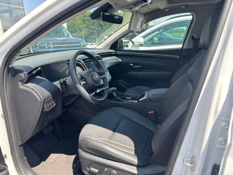More photos of 2024 Hyundai Tucson SEL at Southtowne Hyundai of Newnan, GA