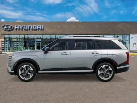 Another view of 2027 Hyundai Palisade Hybrid Limited for sale in Newnan, GA at Southtowne Hyundai of Newnan