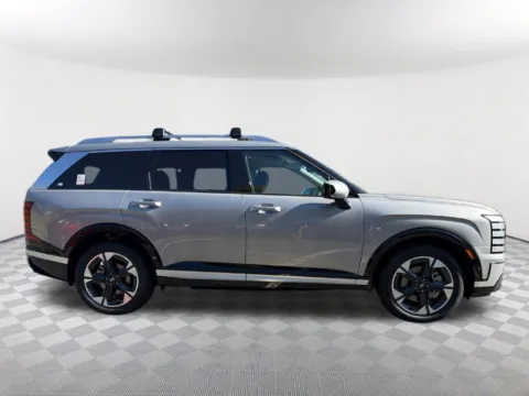 More photos of 2027 Hyundai Palisade Hybrid Limited at Southtowne Hyundai of Newnan, GA