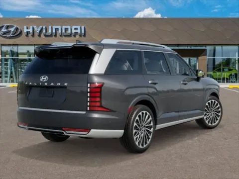 More photos of 2027 Hyundai Palisade SEL at Southtowne Hyundai of Newnan, GA