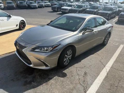 Photos of 2019 Lexus ES 350 for sale in Newnan, GA at Southtowne Hyundai of Newnan