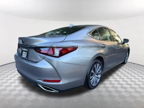 More photos of 2019 Lexus ES 350 at Southtowne Hyundai of Newnan, GA