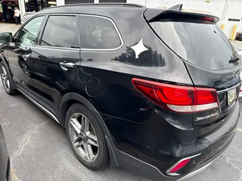Black 2018 Hyundai Santa Fe Limited Ultimate for sale in Newnan, GA
