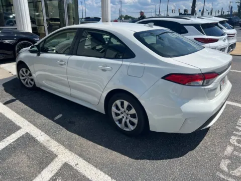 More photos of 2020 Toyota Corolla LE at Southtowne Hyundai of Newnan, GA