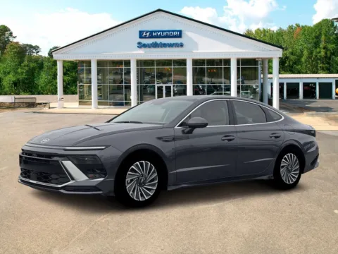 Photos of 2026 Hyundai Sonata Hybrid Limited for sale in Newnan, GA at Southtowne Hyundai of Newnan