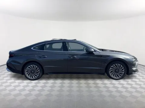 More photos of 2026 Hyundai Sonata Hybrid Limited at Southtowne Hyundai of Newnan, GA