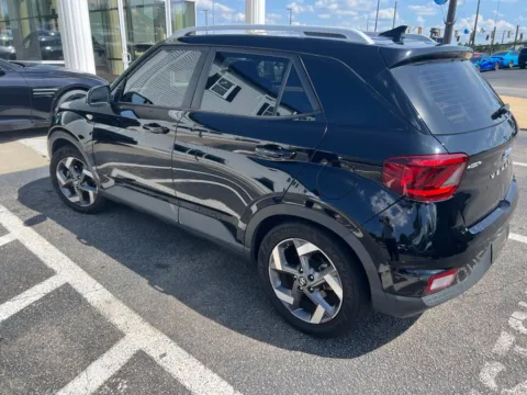 Another view of 2022 Hyundai Venue SEL for sale in Newnan, GA at Southtowne Hyundai of Newnan